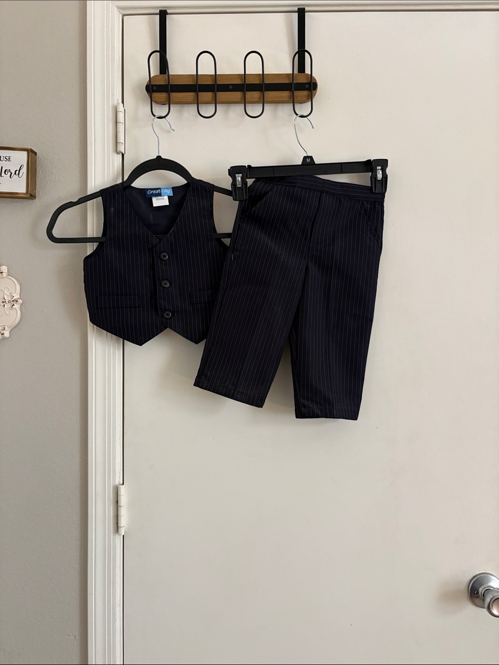 Great Guy Navy Pinstripe Vest & Pants Set size 18 months